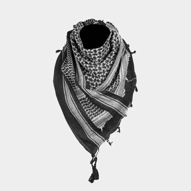 Pañuelo Shemagh MIL-TEC negro y blanco, estampado y flecos en los bordes